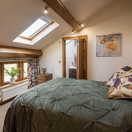 Vakantiehuis Sycamore Barn - Uk33353 *